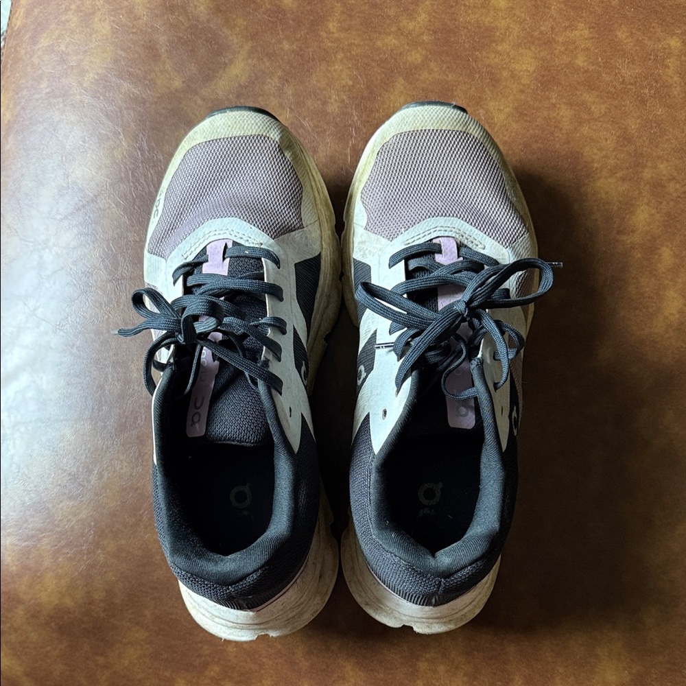 On Running Sneakers